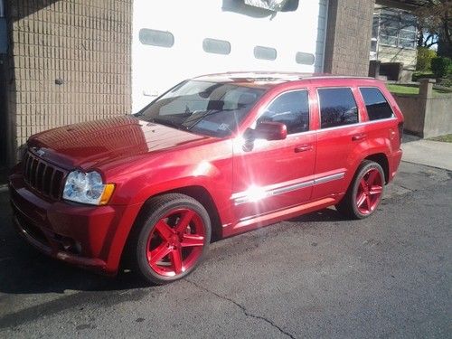 2006 jeep grand cherokee srt8 sport utility 4-door 6.1l