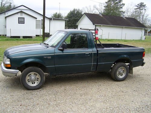 1998 ford ranger xlt standard cab pickup 2-door 2.5l