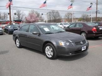 2005 nissan altima 2.5 s automatic a/c  86130 miles good tires cd  very clean