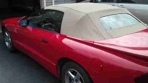 1997 Pontiac Firebird Base Convertible 2-Door 3.8L, image 2