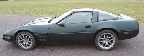 1993 chevrolet corvette polo green coupe 6-speed manual