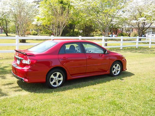 2011 toyota corolla  s