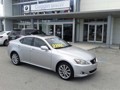 07' lexus is250 awd, back up camera, navi, smart key, clean, cooled/heated seats