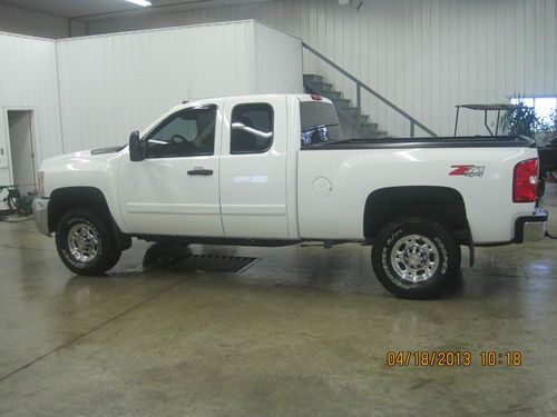 2007 chevrolet 2500 hd 4x4 extended cab shortbed 6.6l duramax