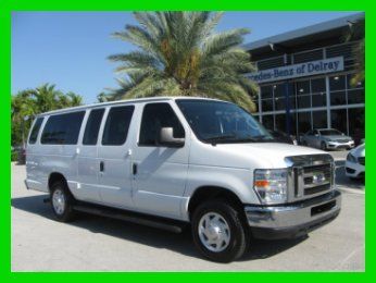 10 white 15 passenger e-350 5.4l v8 ulev ii super duty van *side steps *florida