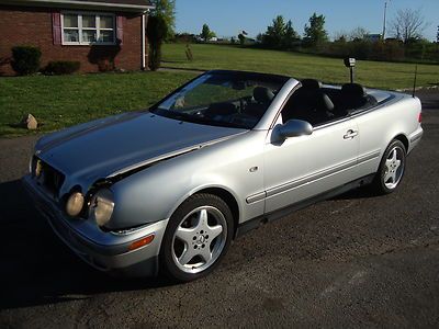 CLK320 CONVERTIBLE Salvage Rebuildable Repairable Wrecked Project Damaged FIXER, US $3,995.00, image 2