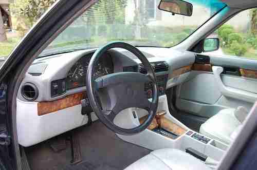 NO RESERVE Good running,Looking 1994 BMW 525i sport sedan, P Sunroof, Leather CD, image 9