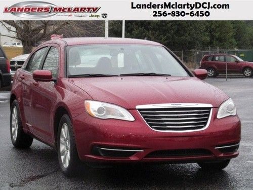 2013 chrysler 200 4dr sdn touring