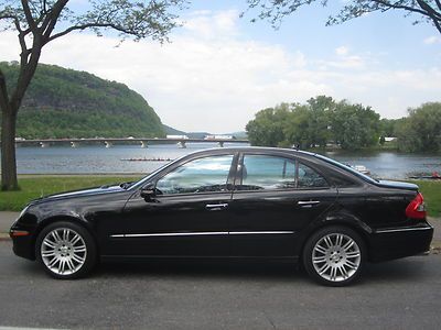 One owner 4matic black e350 with service records moonroof loaded well under book