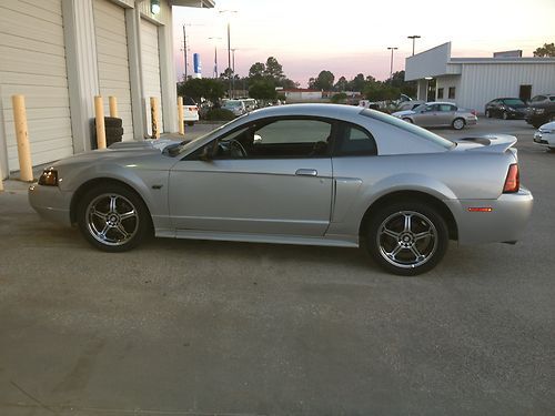 2000 ford mustang gt coupe 2-door 4.6l