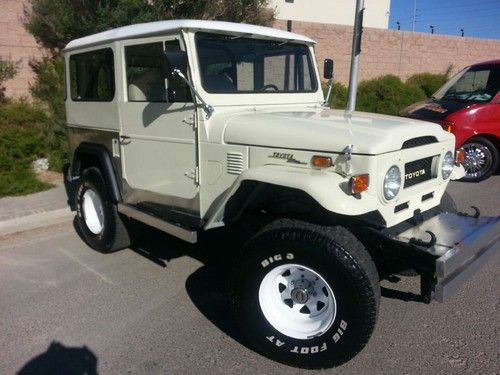 1973 land cruiser fj40 4wd 6 cylinder 3 speed manual transmission