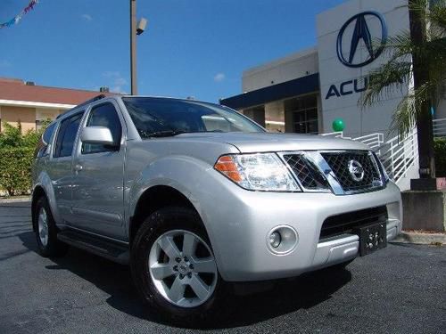 2008 nissan pathfinder se suv