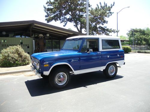 1974 ford bronco 4x4 convertible/restored--302 v8, manual-only 90k miles!  rebld