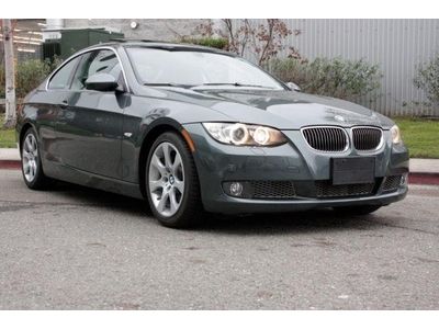 Premium package, heated  seats, moonroof, ipod/usb adapter, leather interior