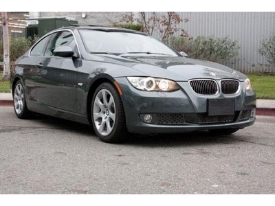 Premium package, heated  seats, moonroof, ipod/usb adapter, leather interior