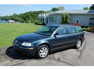 2005 volkswagen passat tdi gls diesel wagon leather sunroof amazing service look