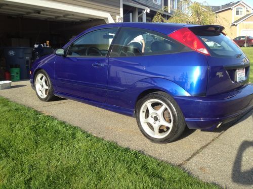 2002 ford focus svt hatchback 3-door 2.0l