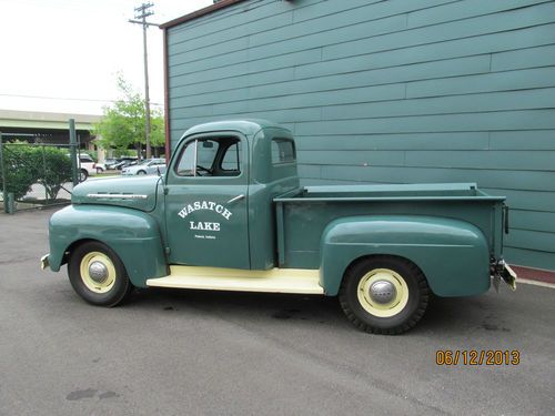 Ford f1 pickup truck