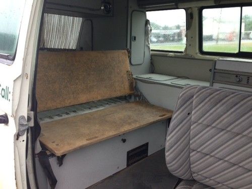 1989 Volkswagen  Vanagon bus Campmobile Van Camper 3-Door 2.1L, image 24