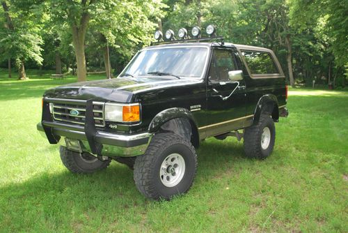 1990 ford bronco
