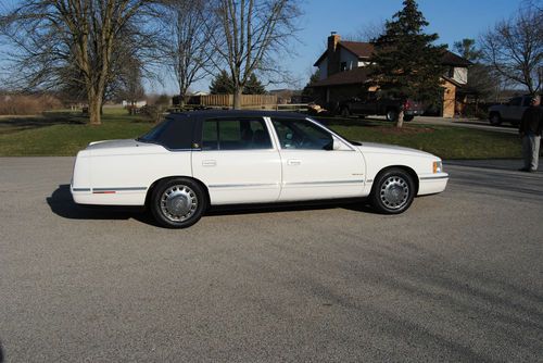 Good Looking 1997 Cadillac De Ville, image 6