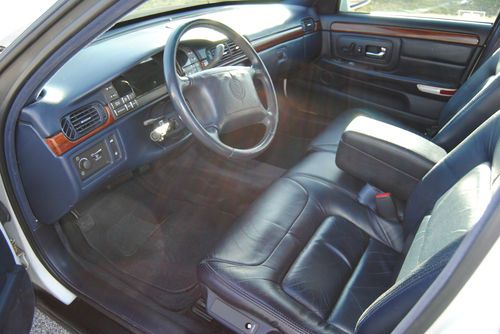 Good Looking 1997 Cadillac De Ville, image 11
