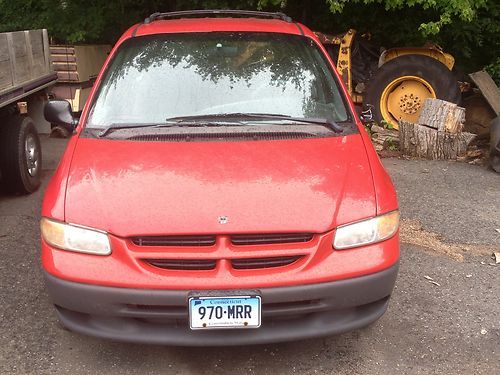 2000 dodge caravan base mini passenger van 4-door 2.4l
