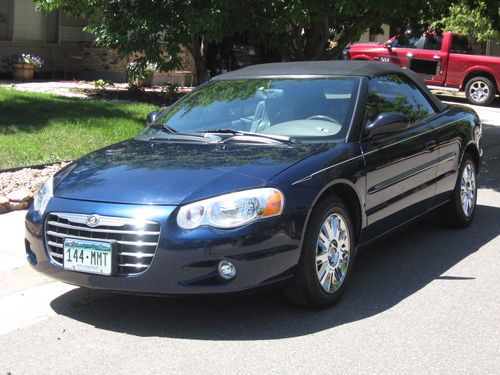 2005 chrysler sebring limited convertible 2-door 2.7l