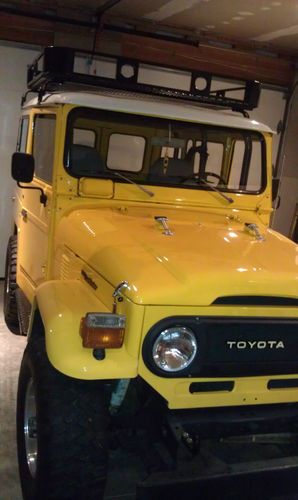 Toyota fj40 landcruiser