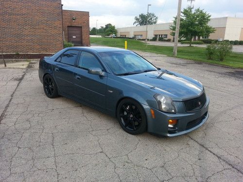 2005 stealth grey cadillac cts-v