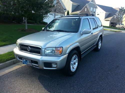 2003 nissan pathfinder le