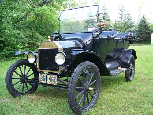 1916 model t ford touring car