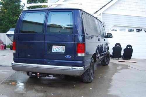 1995 ford e-150 econoline club wagon custom standard passenger van 2-door 5.8l