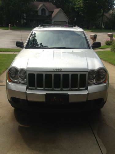 2009 jeep grand cherokee laredo sport utility 4-door 3.7l perfect history!