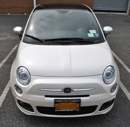 2012 fiat 500 white 2-door 1.4l sport hatchback 4060 miles -- 6 speed auto