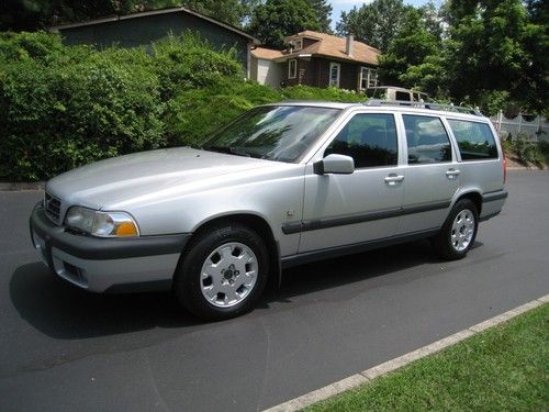 2000 volvo v70 xc awd original 75k miles handicap owned well maintained