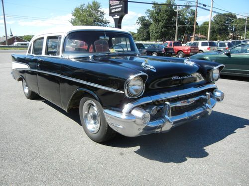 1957 chevy 210 sedan