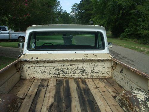 Authentic 1965 Chevrolet C10 Custom Cab 6cyl 4spd White over Tan, image 4