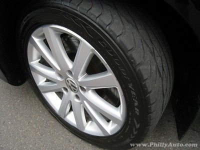NO RESERVE! CLEAN CARFAX! NAVIGATION! BLUETOOTH! LEATHER! SUNROOF! TIPTRONIC! VW, image 25