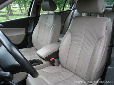 NO RESERVE! CLEAN CARFAX! NAVIGATION! BLUETOOTH! LEATHER! SUNROOF! TIPTRONIC! VW, image 36