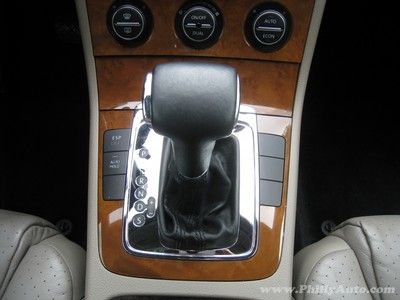 NO RESERVE! CLEAN CARFAX! NAVIGATION! BLUETOOTH! LEATHER! SUNROOF! TIPTRONIC! VW, image 45