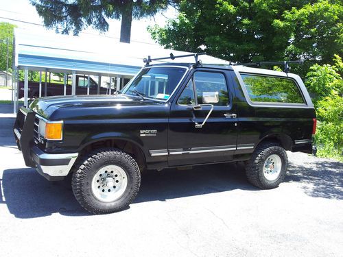 1991 ford bronco custom / eddie bauer / 4x4 / xlt 351 v8 efi / roof rack