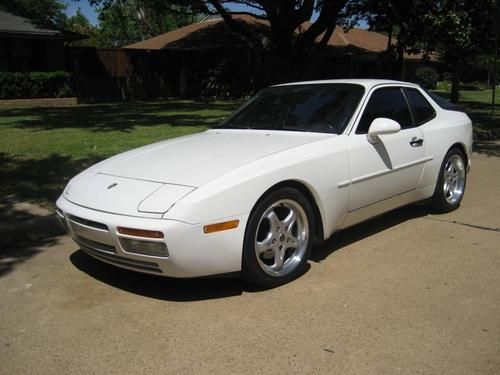 Porsche 944 s2