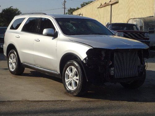 2011 dodge durango crew damaged salvage runs! wont last priced to sell l@@k!