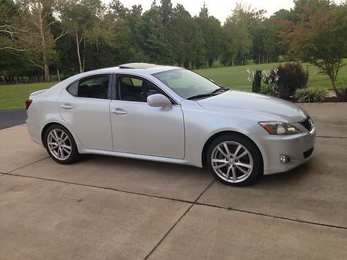 2006 lexus is350 sedan w/ navigation 4-door 3.5l - fully loaded