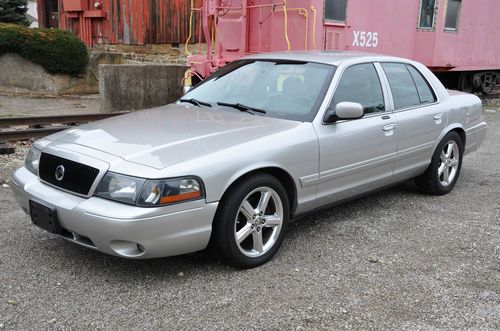 2004 mercury marauder, very rare, one owner, no reserve, near mint condition!!!