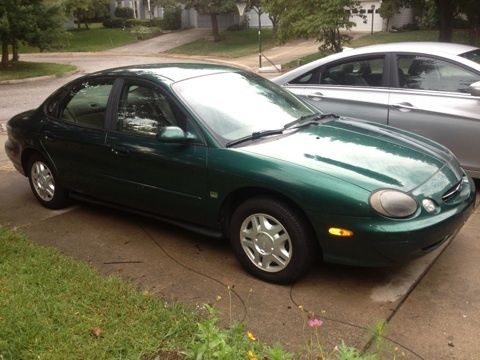 1999 fort taurus sedan 4-door se 24-valve dohv 182 cu in.