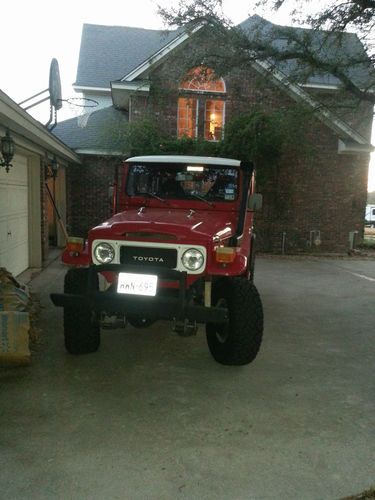 Toyota 1982 fj40 land crusier