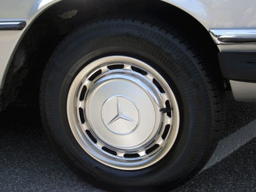 Beautiful Silver 1976 Mercedes-Benz 450 SEL Low Mileage Executive Trim Low Rsrv, image 7