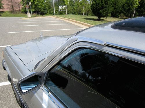 Beautiful Silver 1976 Mercedes-Benz 450 SEL Low Mileage Executive Trim Low Rsrv, image 19